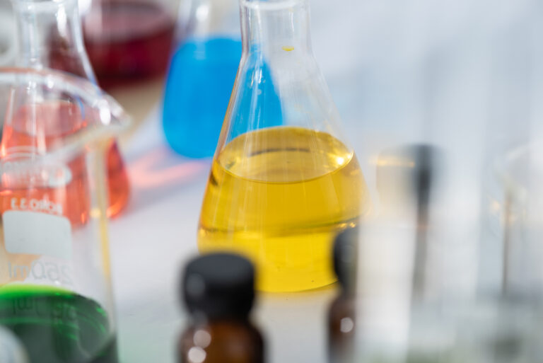 Convenio de Estocolmo en la Industria del Plástico colombiana